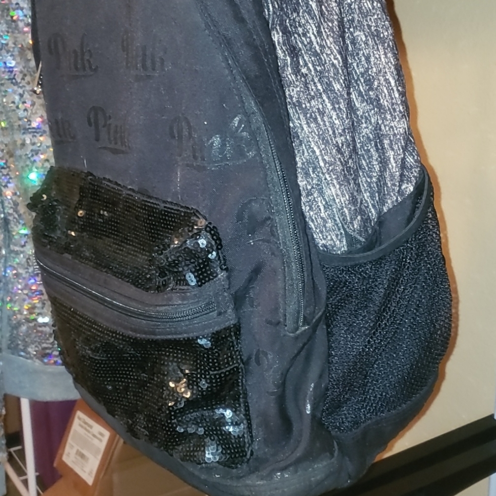 Pink backpack - Picture 2 of 3
